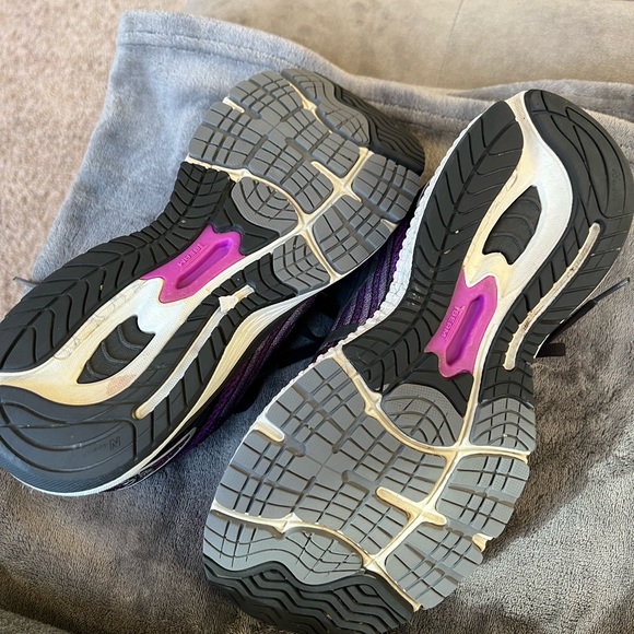 New Balance 860V9 womens athletic shoes - Picture 5 of 6